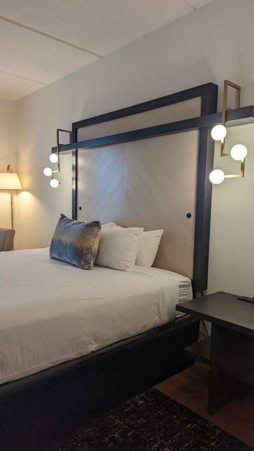 Hotel Indigo Jacksonville-Deerwood Park By Ihg Eksteriør billede